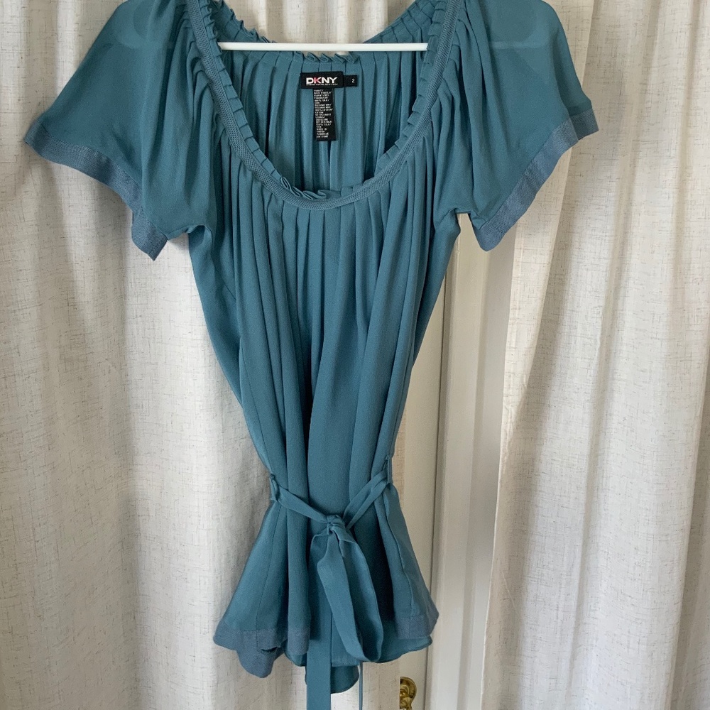 100% Silk DKNY Gorgeous Blouse